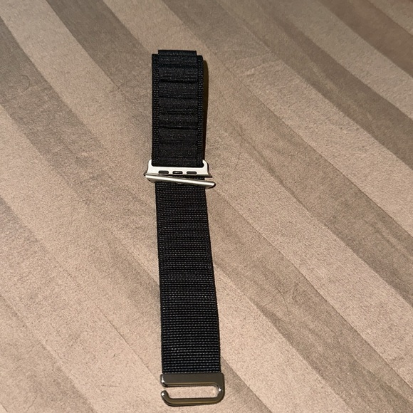 Apple watch set of 8 watch bands 42/44/45/49mm - Picture 3 of 9